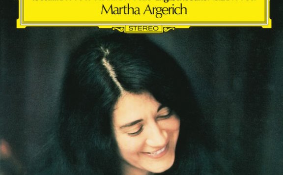 Martha Argerich – J.S. Bach Toccata In C Minor BWV 911; Partita No.2 In C Minor, BWV 826; English Suite No.2 In A Minor, BWV 807 – 1980【Q】【96kHz / 24bit】