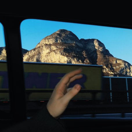 caroline-caroline 2【Q】【96kHz / 24bit】